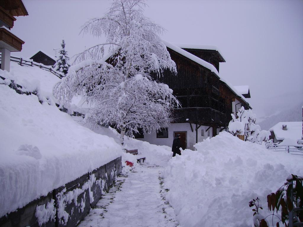 Haus Tasser ซานลอเรนโซดิเซบาโต ภายนอก รูปภาพ