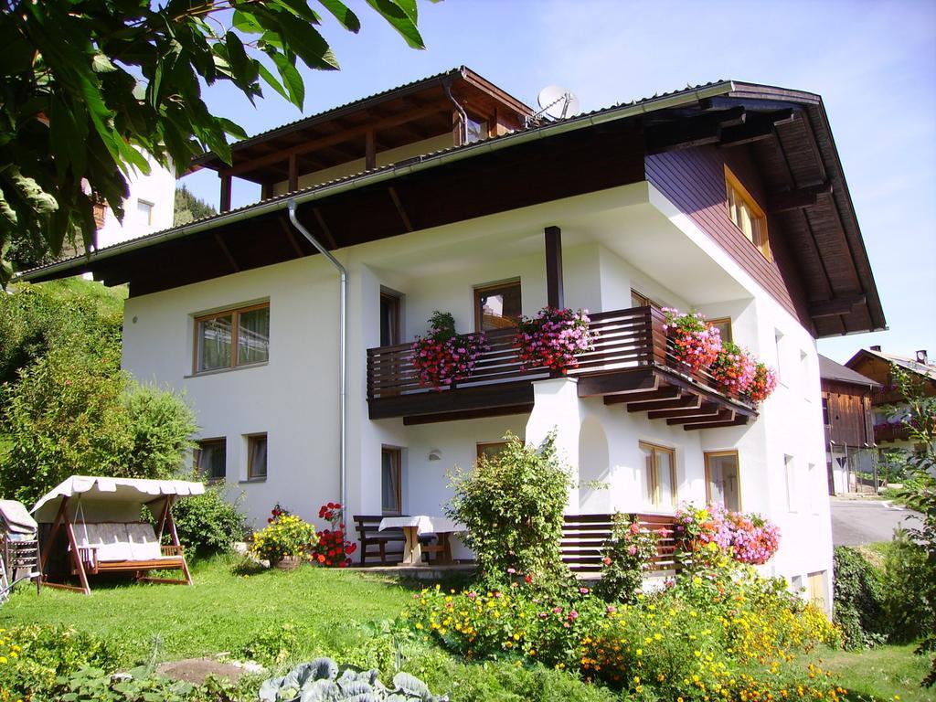 Haus Tasser ซานลอเรนโซดิเซบาโต ภายนอก รูปภาพ